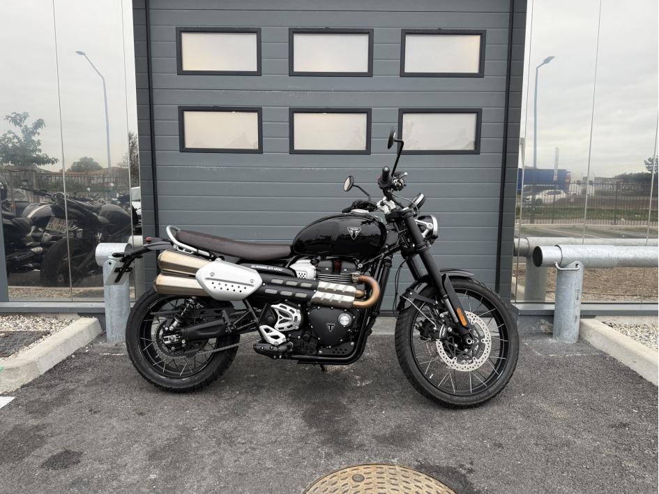 TRIUMPH SCRAMBLER 1200