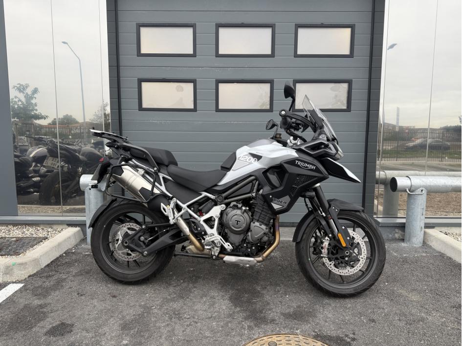 TRIUMPH TIGER 1200 GT PRO