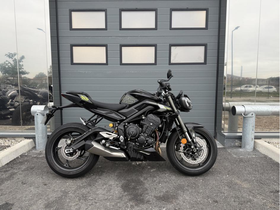 TRIUMPH STREET TRIPLE 765 RS