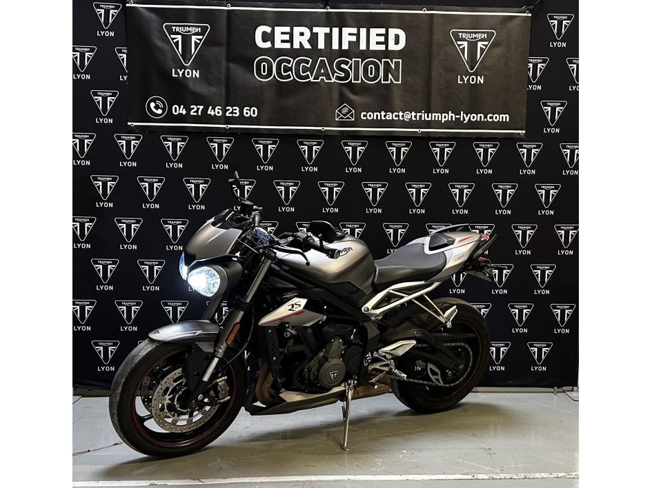 TRIUMPH STREET TRIPLE 765 RS