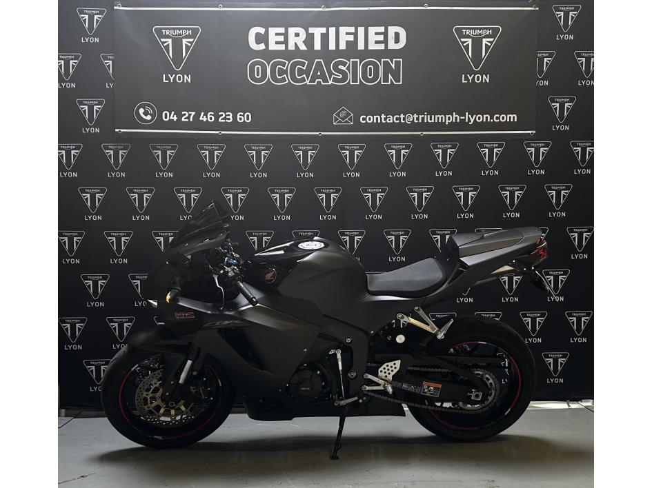 HONDA CBR 600 RR