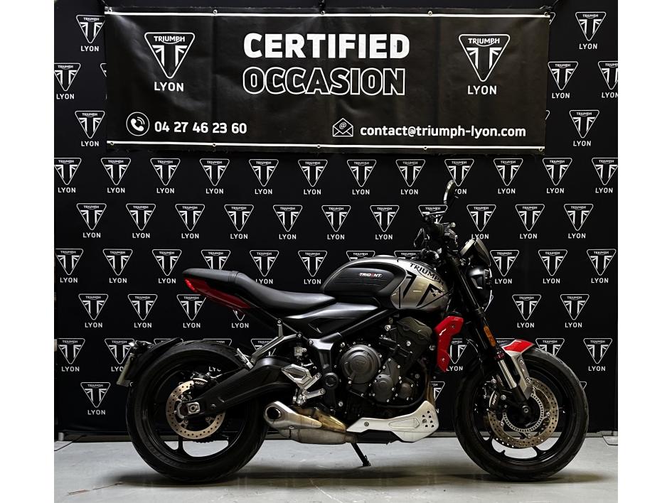TRIUMPH TRIDENT 660