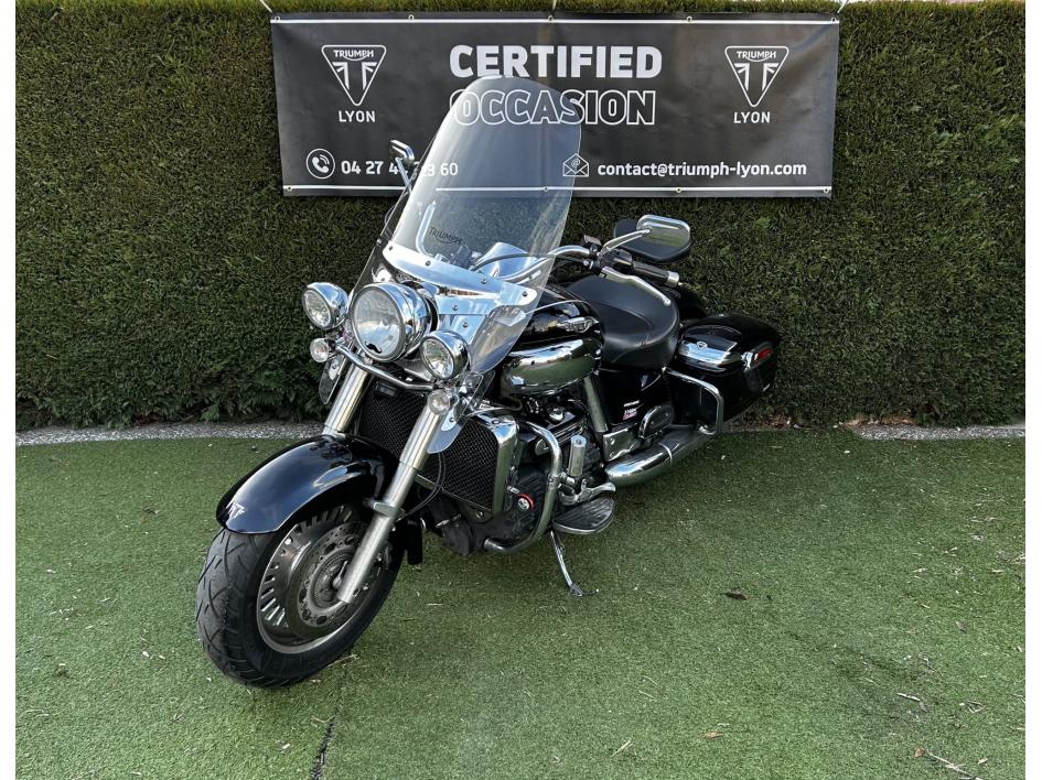 TRIUMPH Rocket III Touring