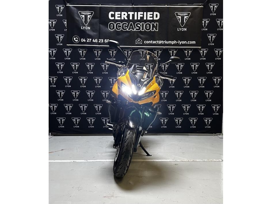 TRIUMPH TIGER 800