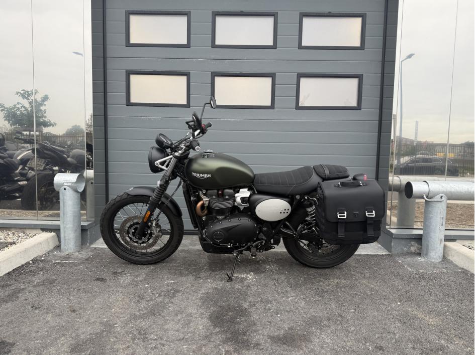 TRIUMPH SCRAMBLER 900