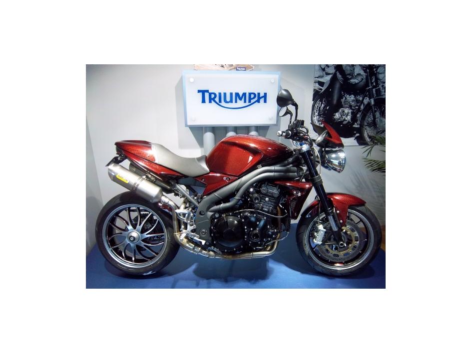 Speed Triple Carbone