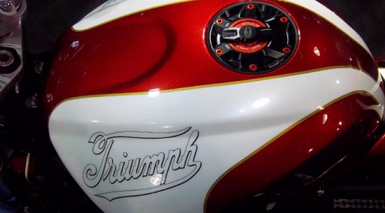 Street Triple 
