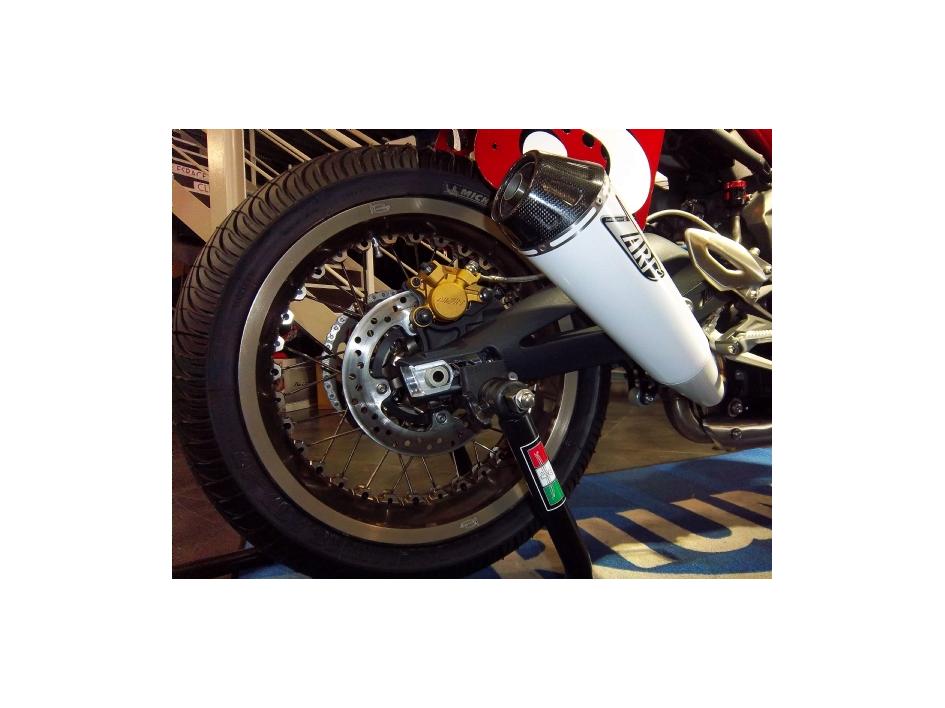 Street Triple 